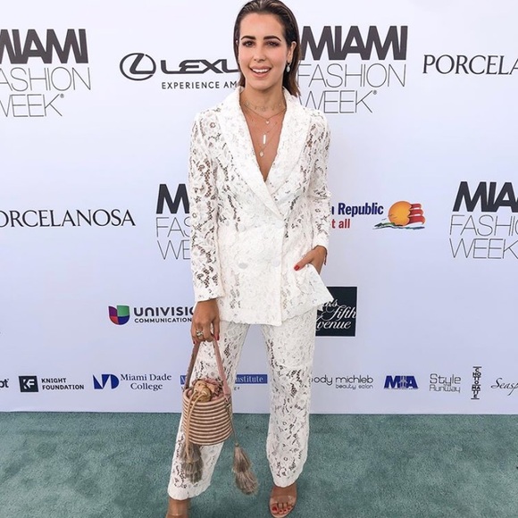 GORGEOUS NWT 2 Piece ZARA Lace Blazer & Pants Set - Picture 5 of 8